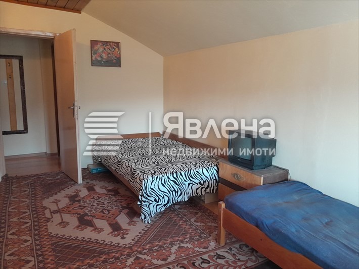 Продава КЪЩА, с. Малки Воден, област Хасково, снимка 11 - Къщи - 53265508