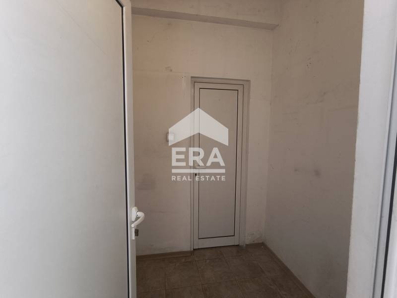 Продава МАГАЗИН, гр. Велико Търново, Център, снимка 4 - Магазини - 51504761