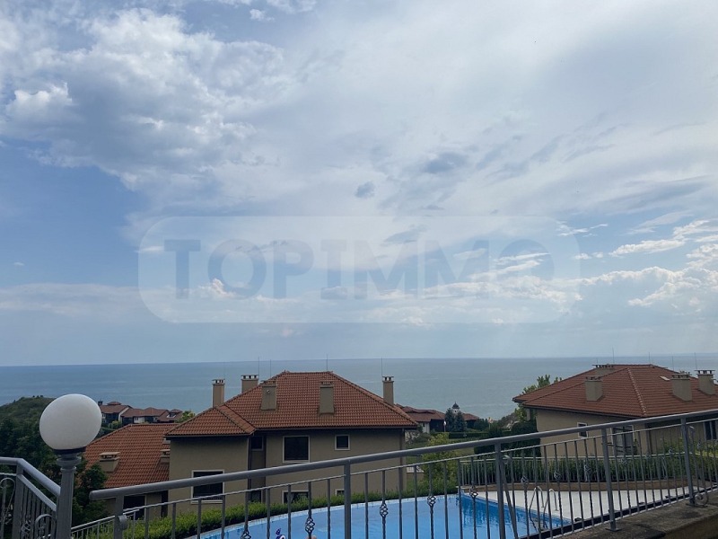 Продава 3-СТАЕН в област Добрич, с. Топола - 131 кв.м / 286 800 € » 560 932.04 лв., ТОПИММО