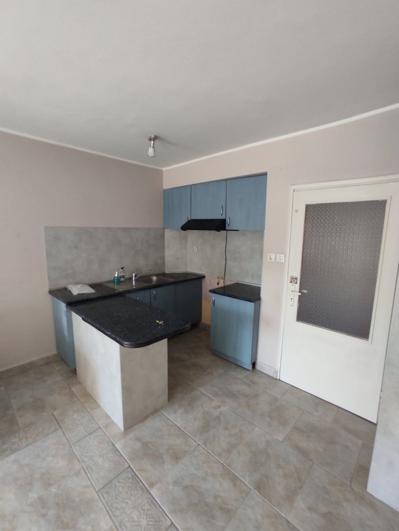 De vânzare  1 dormitor Plovdiv , Ciuciuc Parij , 78 mp | 47562800 - imagine [6]