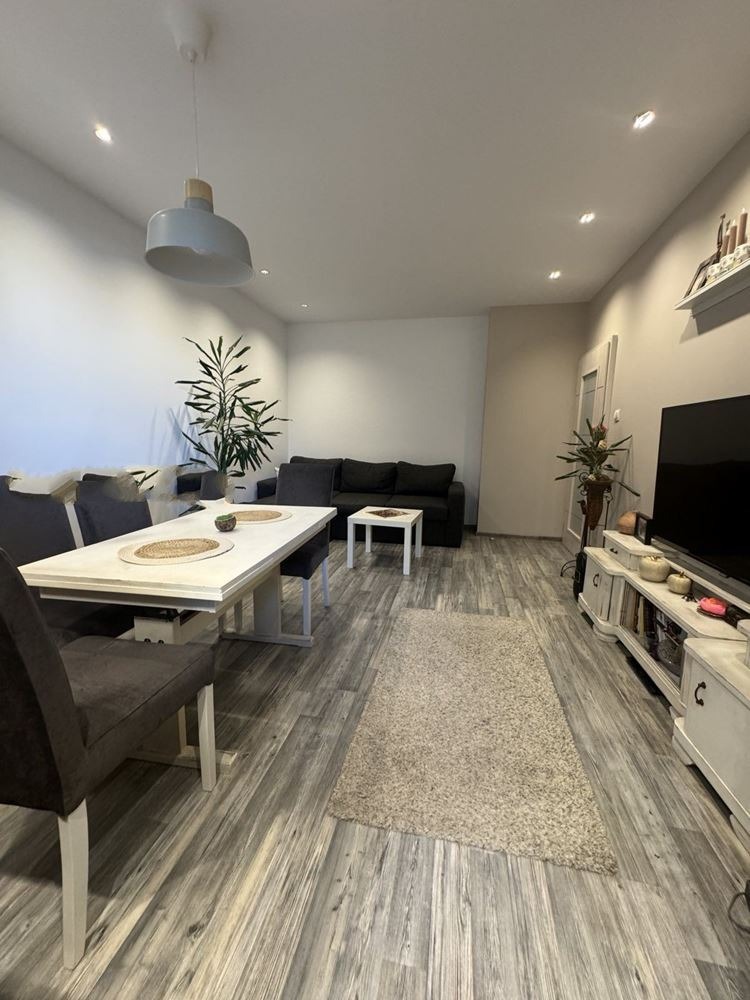 Eladó  2 hálószobás Sofia , Mladost 4 , 67 négyzetméter | 30280473 - kép [2]