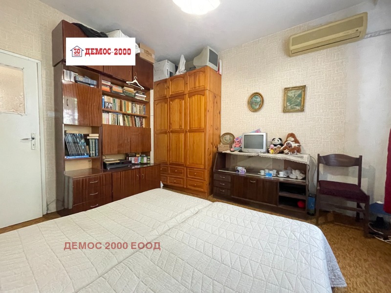 Продаја  2 спаваће собе Варна , Младост 1 , 80 м2 | 96530430 - слика [8]