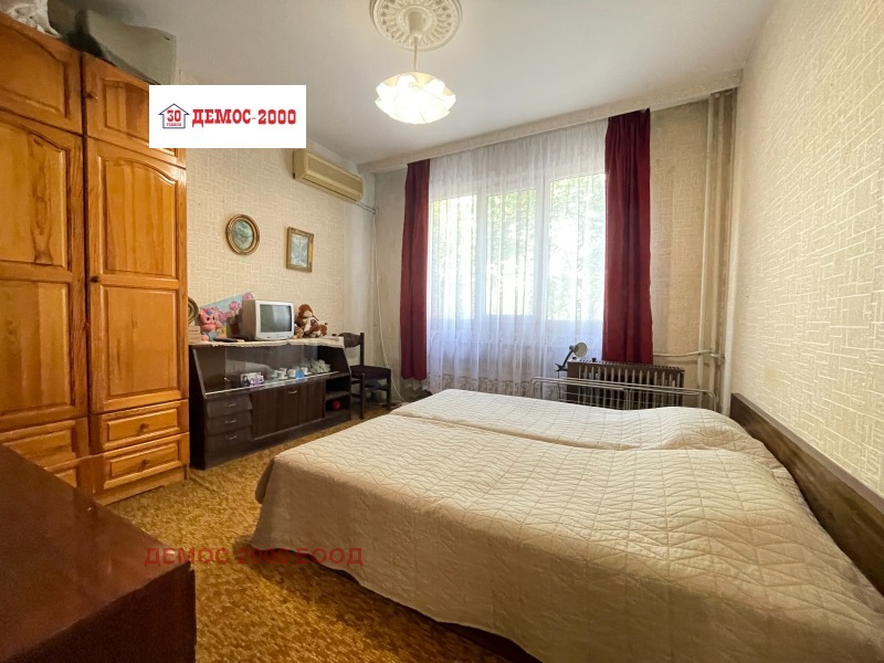 Продаја  2 спаваће собе Варна , Младост 1 , 80 м2 | 96530430 - слика [7]