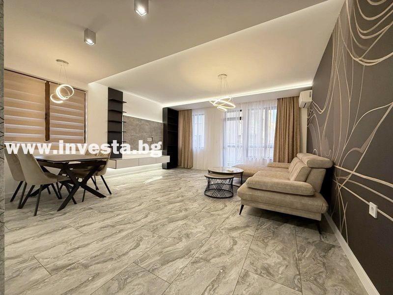 Продава 3-СТАЕН, гр. Пловдив, Остромила