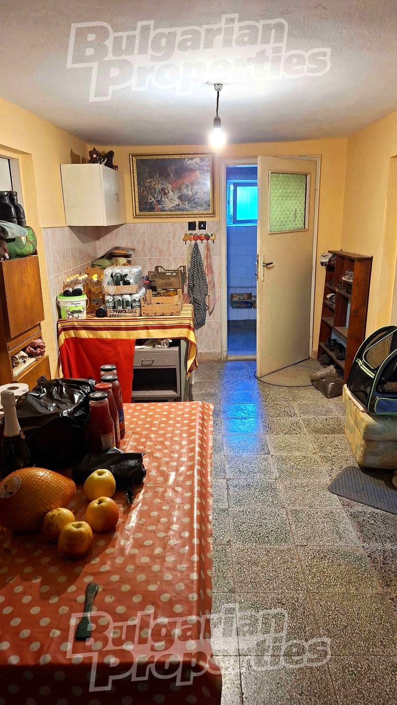 Продава КЪЩА, гр. Бяла, област Варна, снимка 11 - Къщи - 52445544