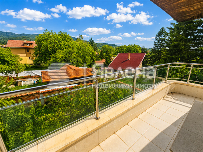 Продава КЪЩА, гр. София, гр. Банкя, снимка 6 - Къщи - 55533433