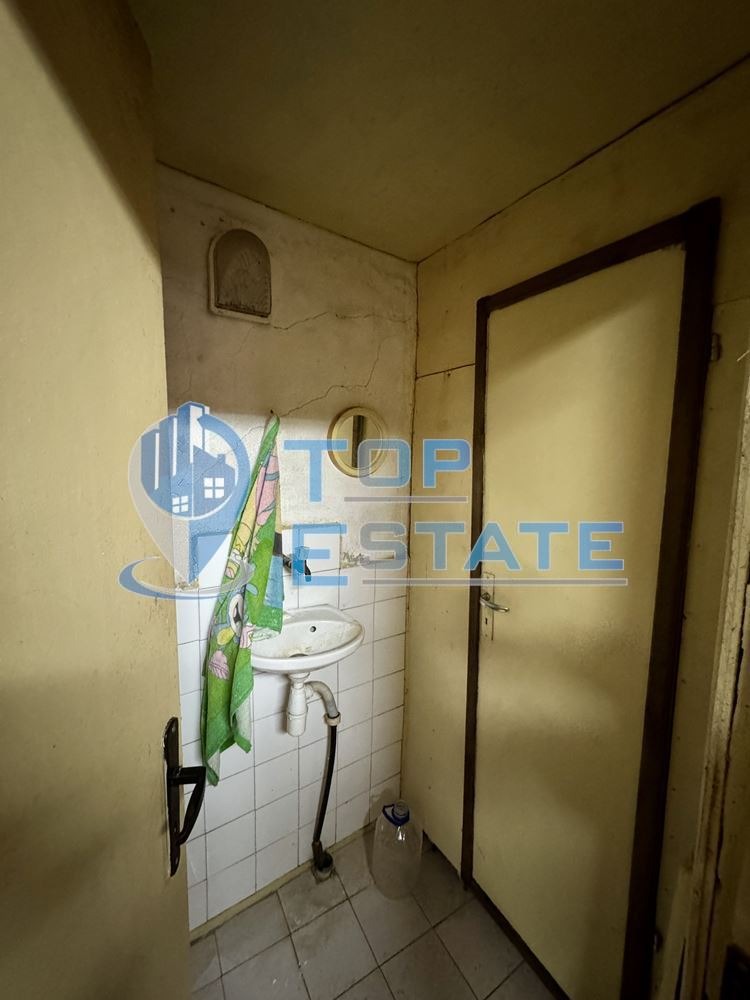 Продава КЪЩА, гр. Елена, област Велико Търново, снимка 17 - Къщи - 55899718