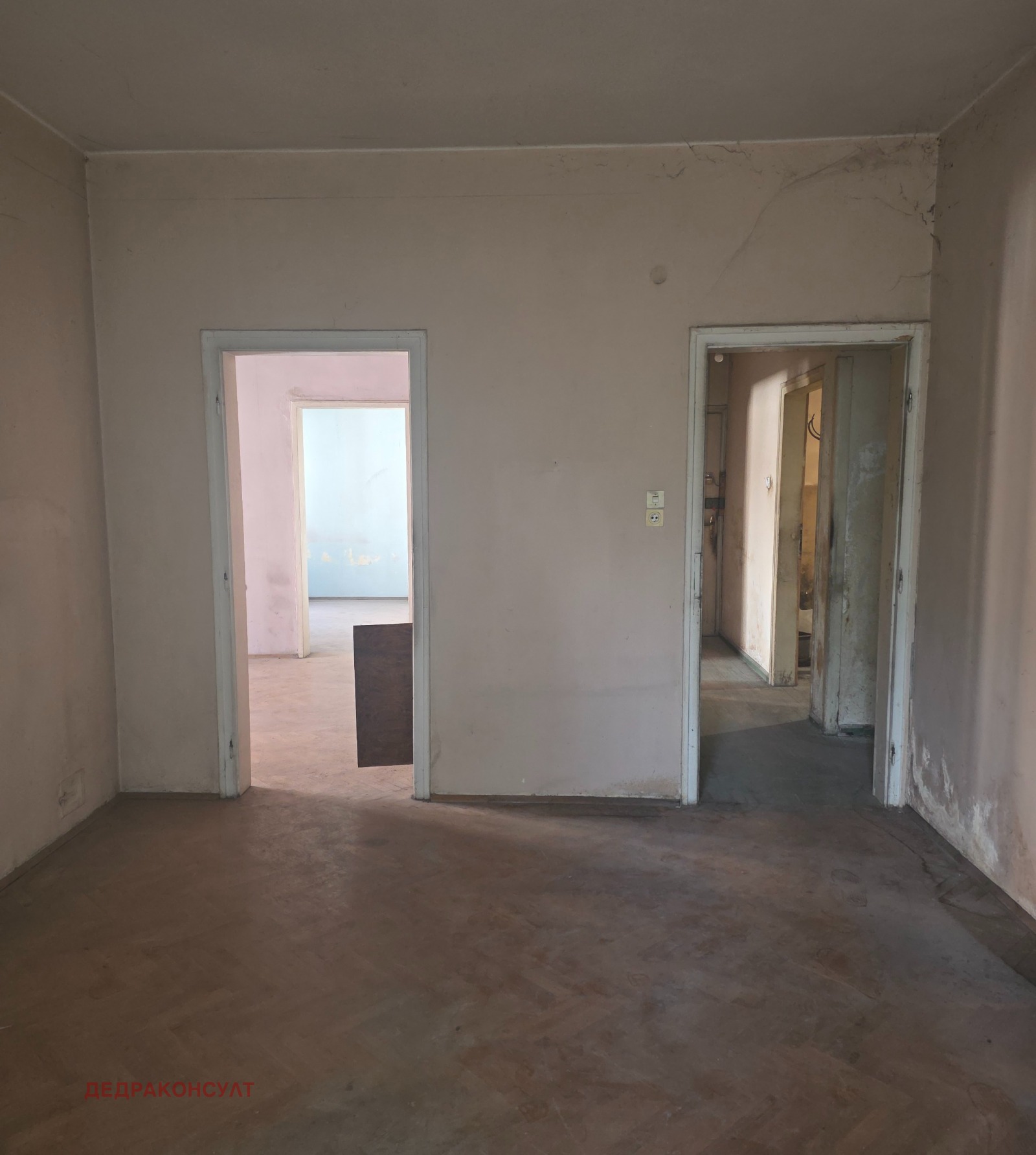 Продава 4-СТАЕН, гр. София, Оборище, снимка 3 - Апартаменти - 55982474
