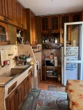Продава 4-СТАЕН, град Шумен, Математическа гимназия • 238000 лв. / 121687.47 € • 95458646 10