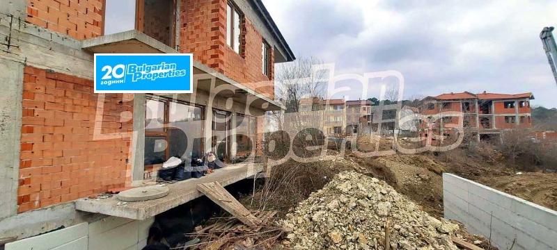 Продава КЪЩА в област Бургас, гр. Царево - 180 кв.м / 95 000 € » 185 803.85 лв., БЪЛГЕРИАН ПРОПЕРТИС
