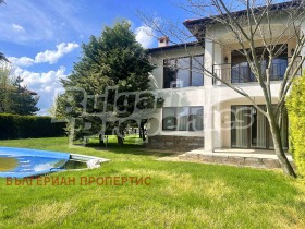 σπίτι Βαλτσηκ, περιοχή Dobrich 1