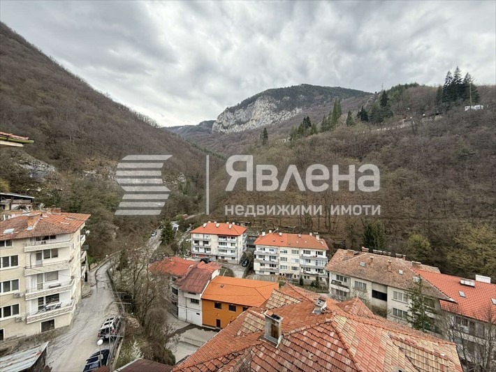 Продава 3-СТАЕН, с. Нареченски бани, област Пловдив