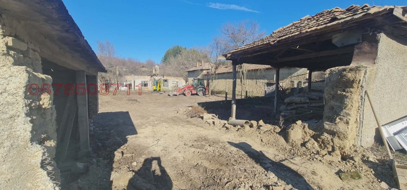 Продава КЪЩА, с. Драгоево, област Шумен, снимка 5 - Къщи - 53093859