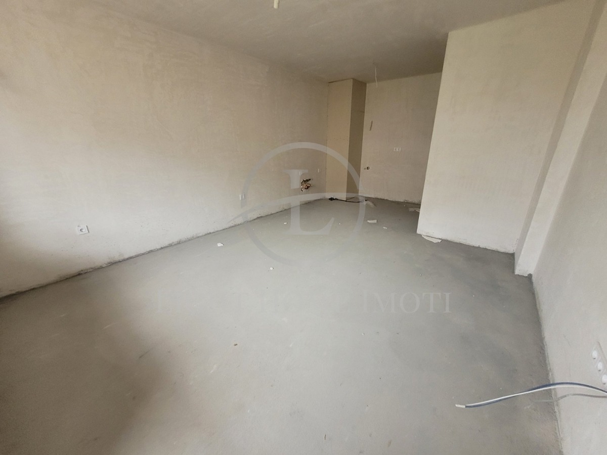 Продава 2-СТАЕН, гр. Пловдив, Кючук Париж, снимка 2 - Апартаменти - 56304868
