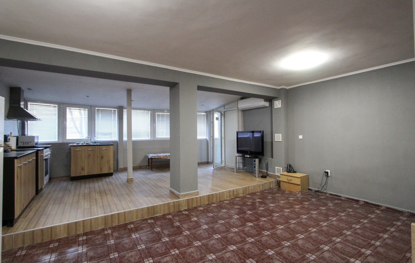 Продава 3-СТАЕН, гр. София, Оборище, снимка 5 - Апартаменти - 54017067