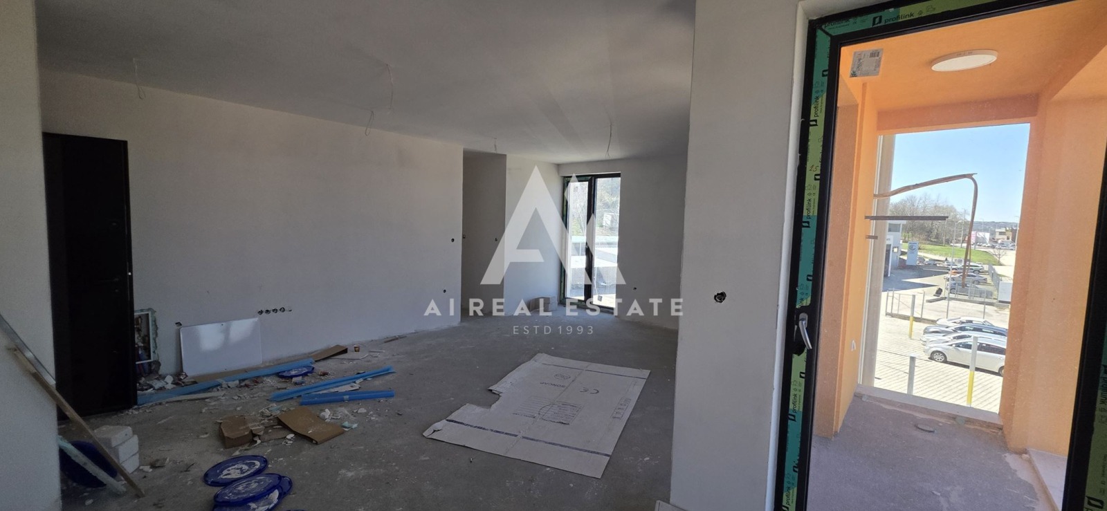 Продава 3-СТАЕН, гр. Плевен, Широк център, снимка 3 - Апартаменти - 54530950