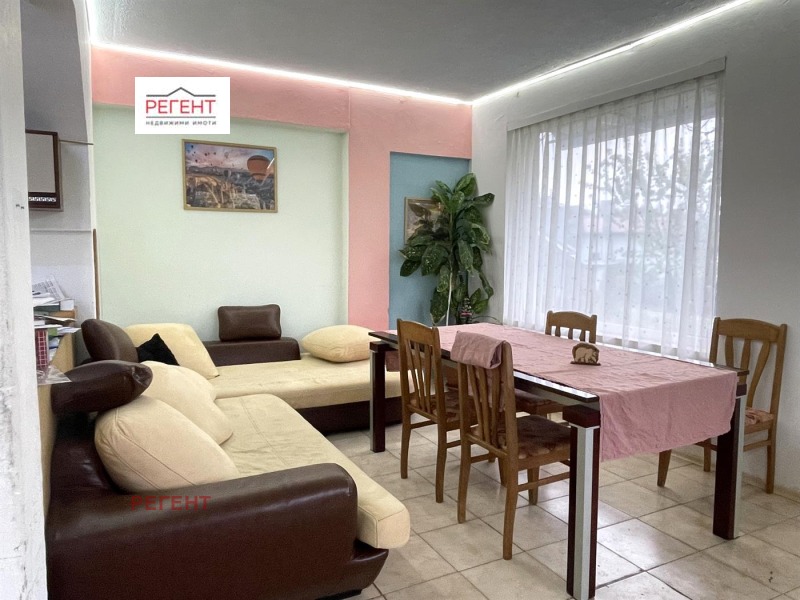 Продава КЪЩА в област Габрово, с. Киевци - 200 кв.м / 215 000 € » 420 503.45 лв., РЕГЕНТ
