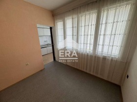 3+ chambres Droujba 1, Haskovo 10