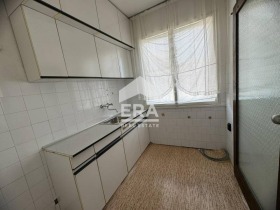 3+ chambres Droujba 1, Haskovo 13