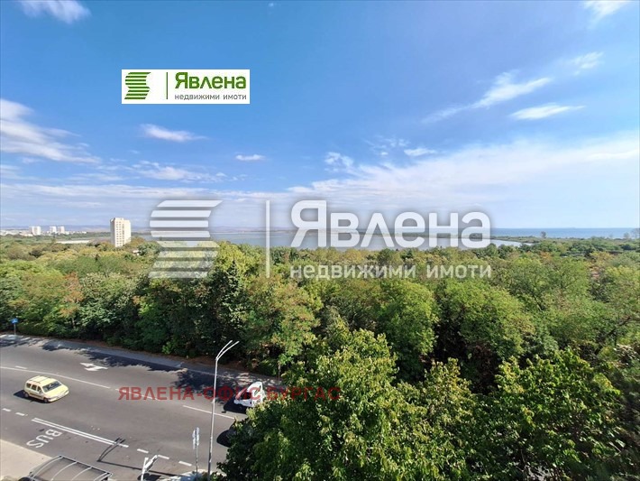 Продава 4-СТАЕН, гр. Бургас, Лазур, снимка 1 - Aпартаменти - 49018942