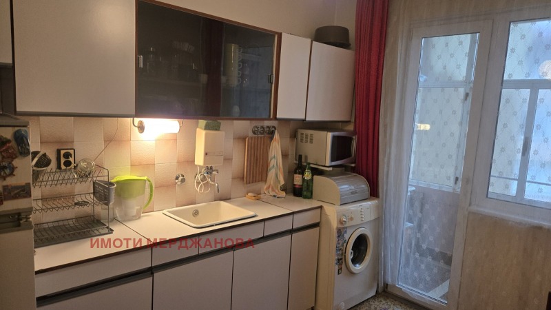 Продава 4-СТАЕН, гр. Пловдив, Център, снимка 4 - Апартаменти - 53249636