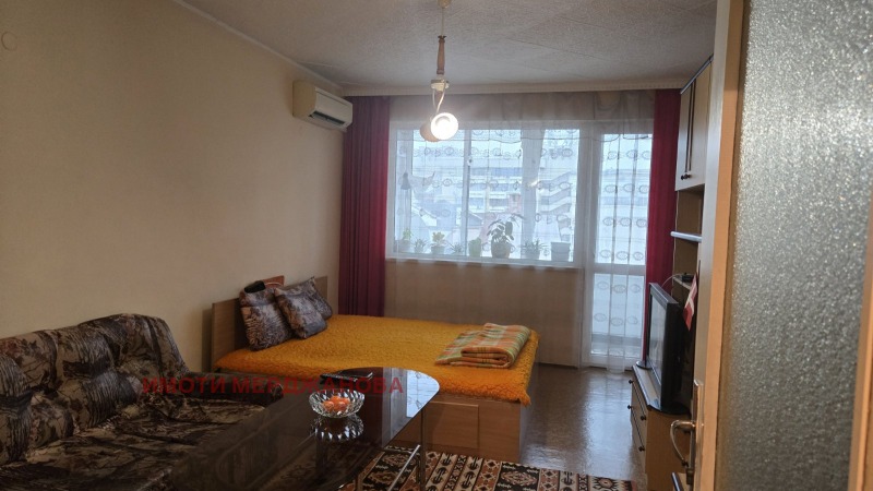 Продава 4-СТАЕН, гр. Пловдив, Център