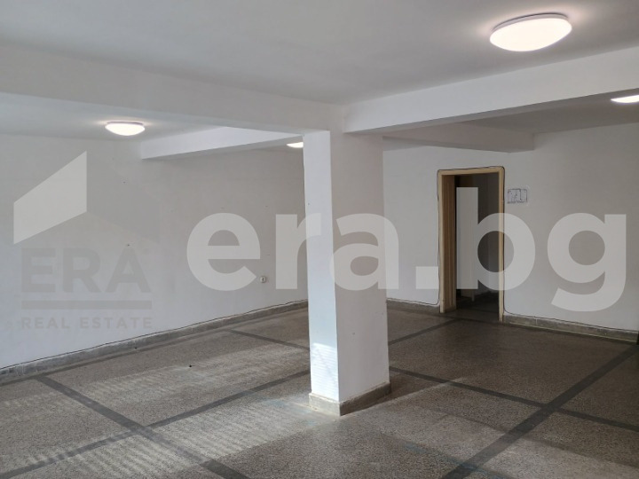 Продава ОФИС, гр. Варна, ЖП Гара, снимка 3 - Офиси - 48527729