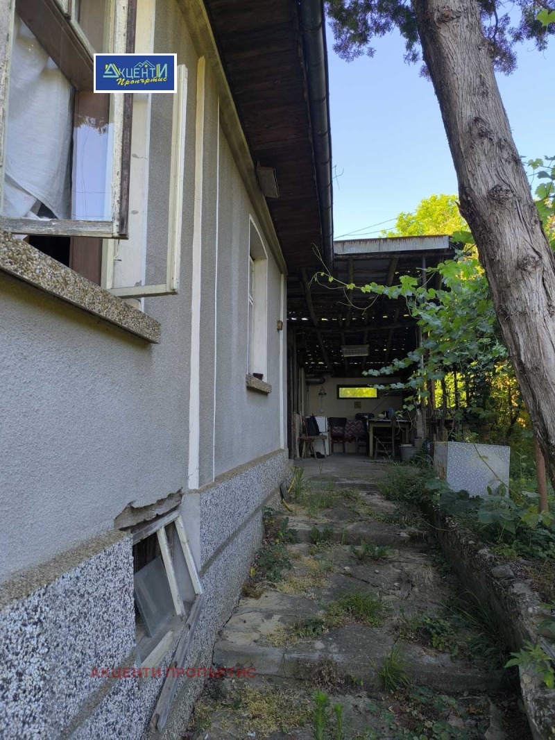 Продава КЪЩА, област Велико Търново, с. Къпиново • 130000 лв. / 66467.94 € • 69074525 1