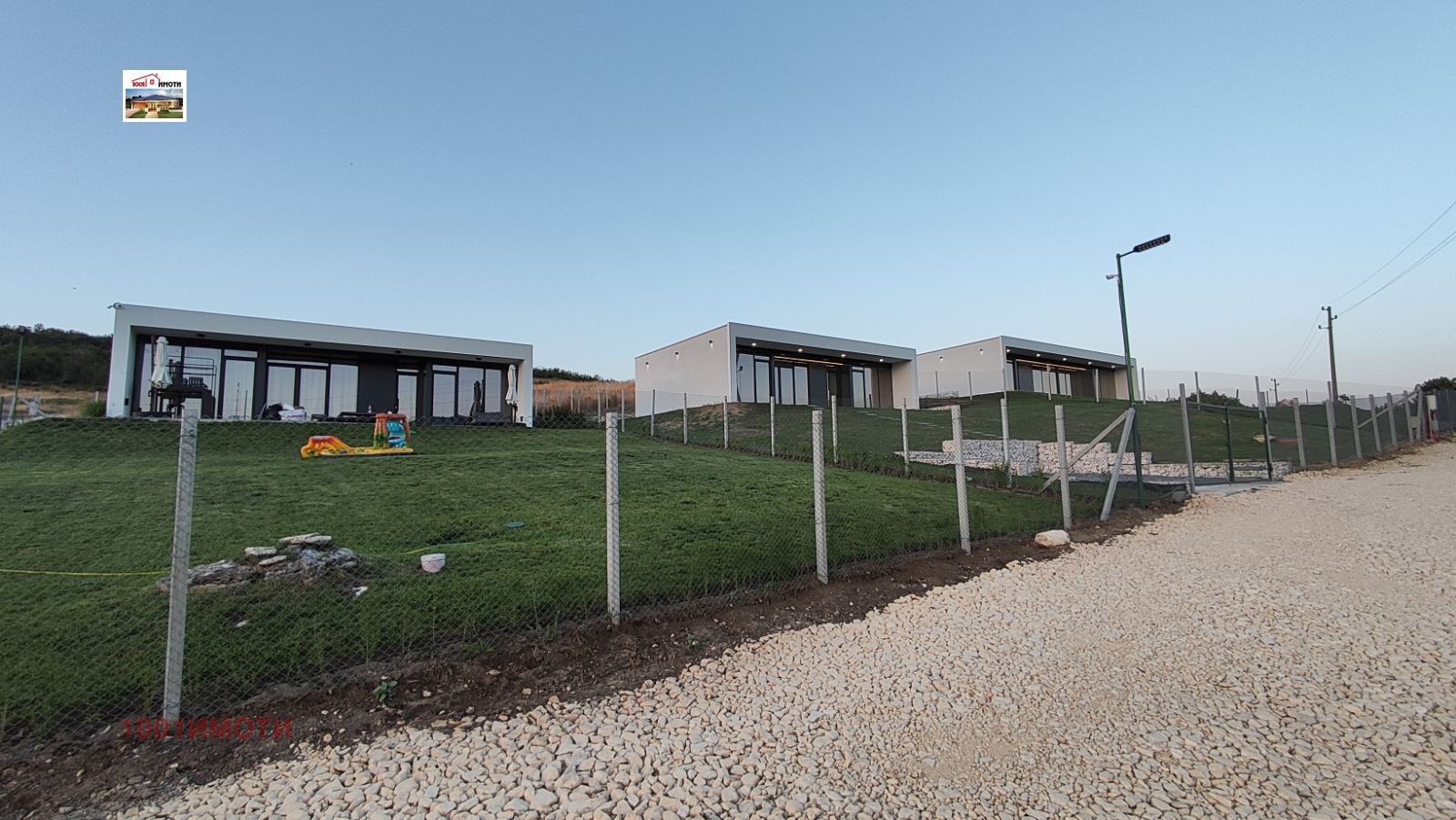 Продава КЪЩА, с. Църква, област Добрич, снимка 2 - Къщи - 50849937