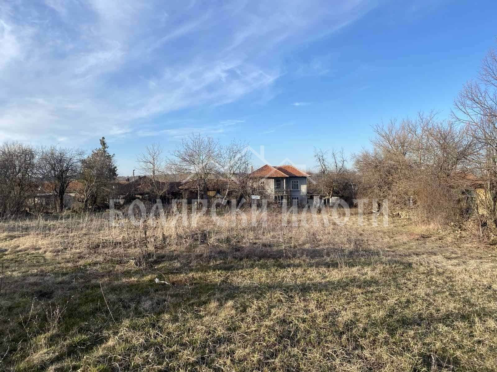 Продава КЪЩА, с. Ново село, област Велико Търново, снимка 8 - Къщи - 53860196