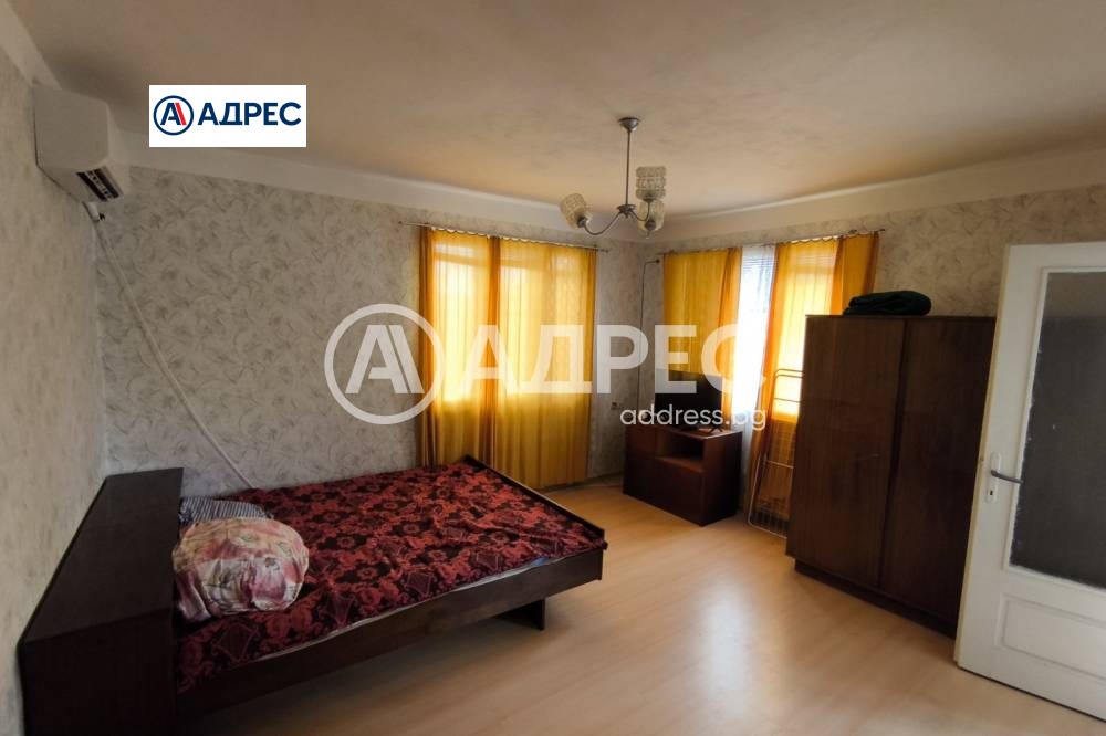 Продава ВИЛА, гр. Разград, Житница, снимка 2 - Вили - 54226893