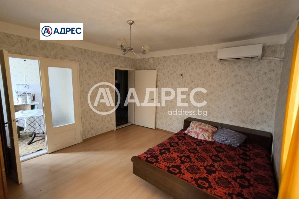 Продава ВИЛА, гр. Разград, Житница