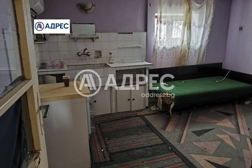 Продава ВИЛА, гр. Разград, Житница, снимка 10 - Вили - 54226893