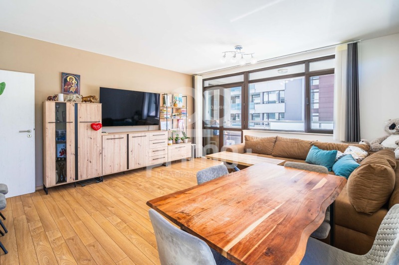 Na prodej  1 ložnice Sofia , Simeonovo , 86 m2 | 88552146 - obraz [2]