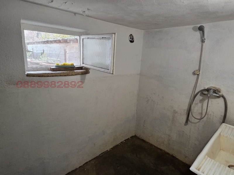 Продава КЪЩА, с. Кадиево, област Пловдив, снимка 10 - Къщи - 52565747