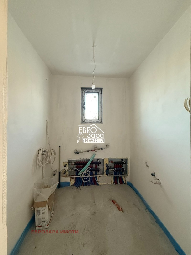 Продава КЪЩА, с. Змейово, област Стара Загора, снимка 14 - Къщи - 53120192