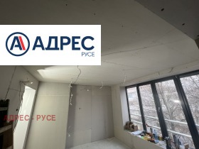 3-стаен град Русе, Център 6