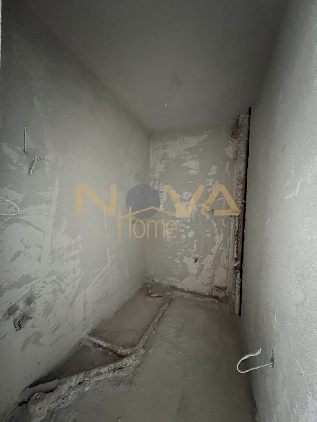Продава 1-СТАЕН, гр. Варна, Цветен квартал, снимка 3 - Апартаменти - 54351077