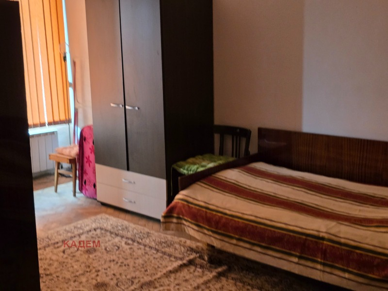 На продаж  1 спальня Кюстендил , Център , 70 кв.м | 21288330 - зображення [10]