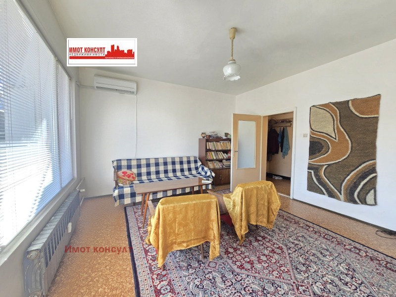 Продава  3-стаен град Пловдив , Гагарин , 82 кв.м | 67006385 - изображение [2]