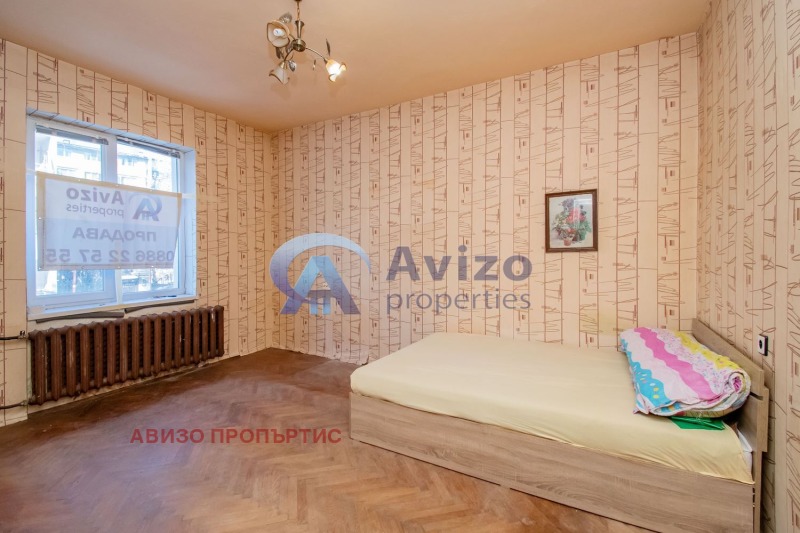 Продава 3-СТАЕН, гр. София, Лозенец