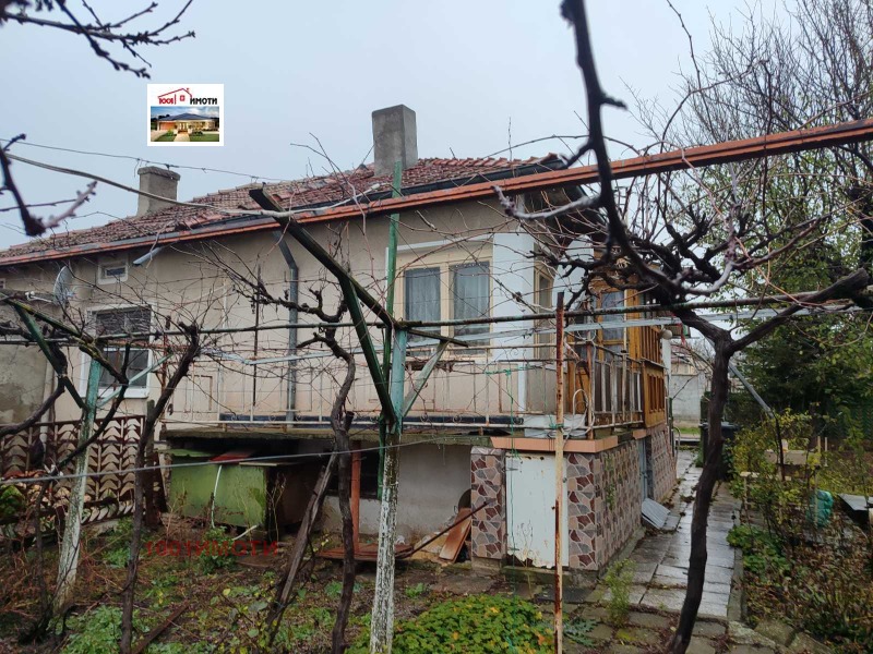 Продава КЪЩА, гр. Добрич, Рилци, снимка 3 - Къщи - 52681090