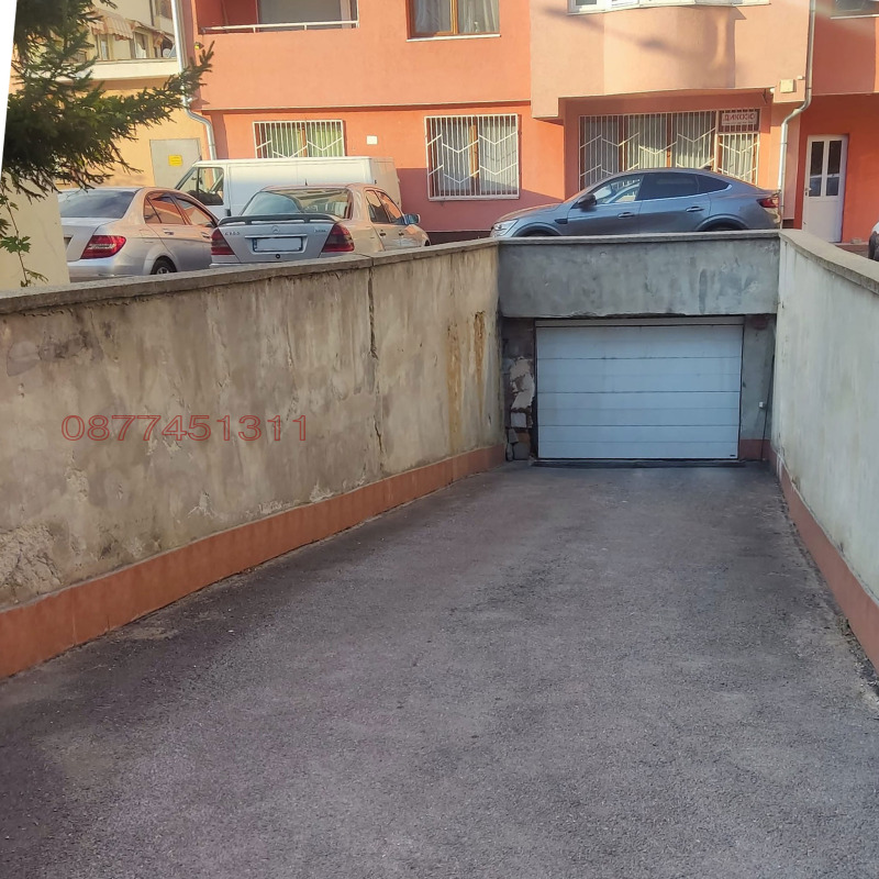 Na sprzedaż  Garaż Sofia , Mladost 1 , 17 mkw | 58977530 - obraz [2]