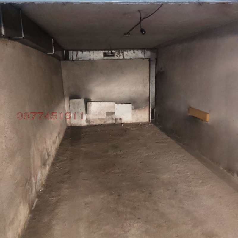 Na sprzedaż  Garaż Sofia , Mladost 1 , 17 mkw | 58977530 - obraz [6]
