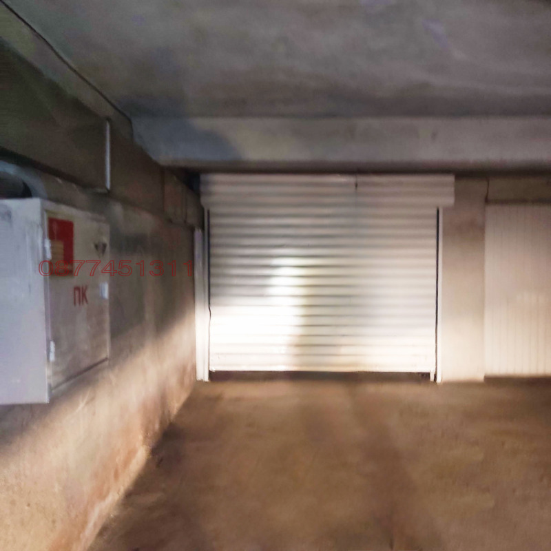 Na sprzedaż  Garaż Sofia , Mladost 1 , 17 mkw | 58977530 - obraz [3]