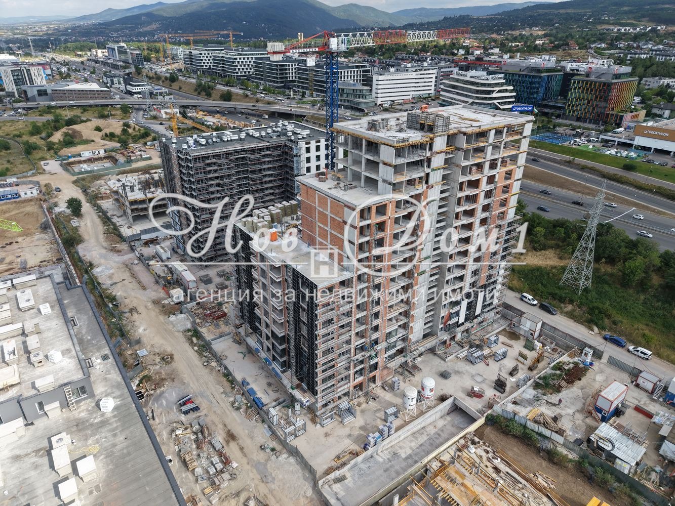 Продава 2-СТАЕН, гр. София, Младост 4