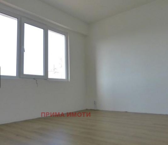 Eladó  2 hálószobás Varna , Vladislav Varnencsik 1 , 80 négyzetméter | 82334543