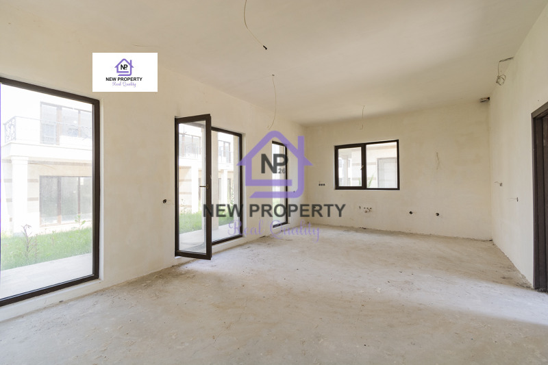 Продава КЪЩА, гр. Поморие, област Бургас, снимка 2 - Къщи - 53352145