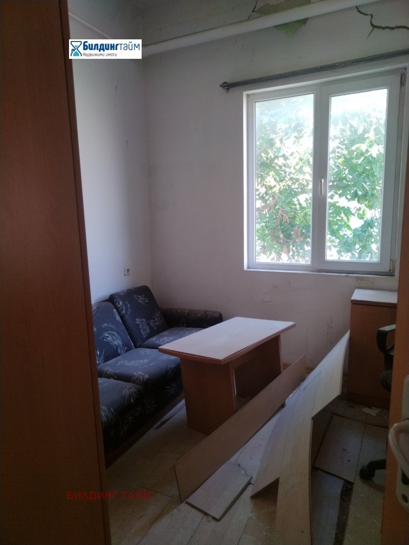Продава  Пром. помещение град Шумен , Промишлена зона , 814 кв.м | 52838389 - изображение [8]