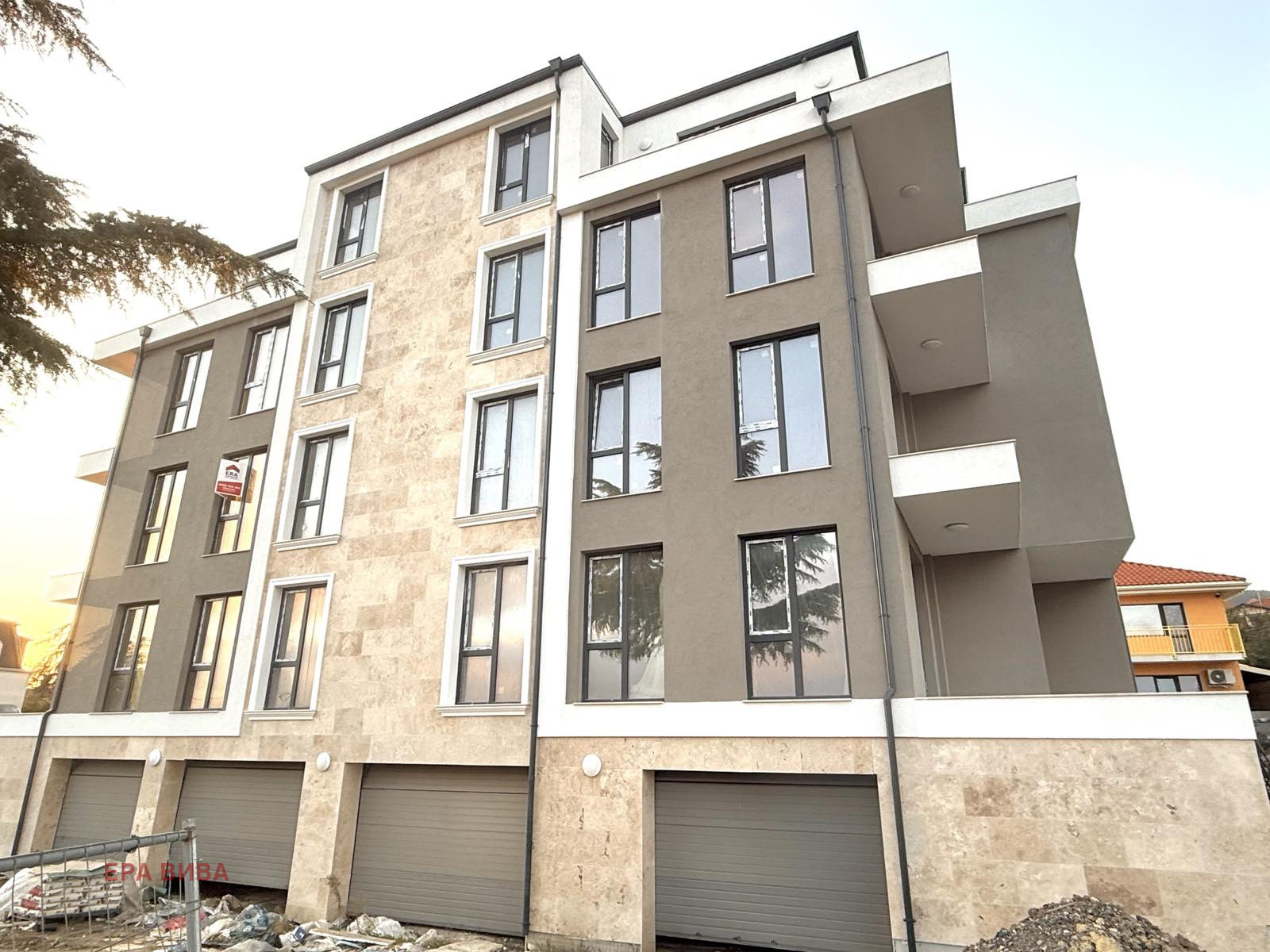 Продава 3-СТАЕН, гр. Варна, м-т Долна Трака, снимка 3 - Апартаменти - 53496876